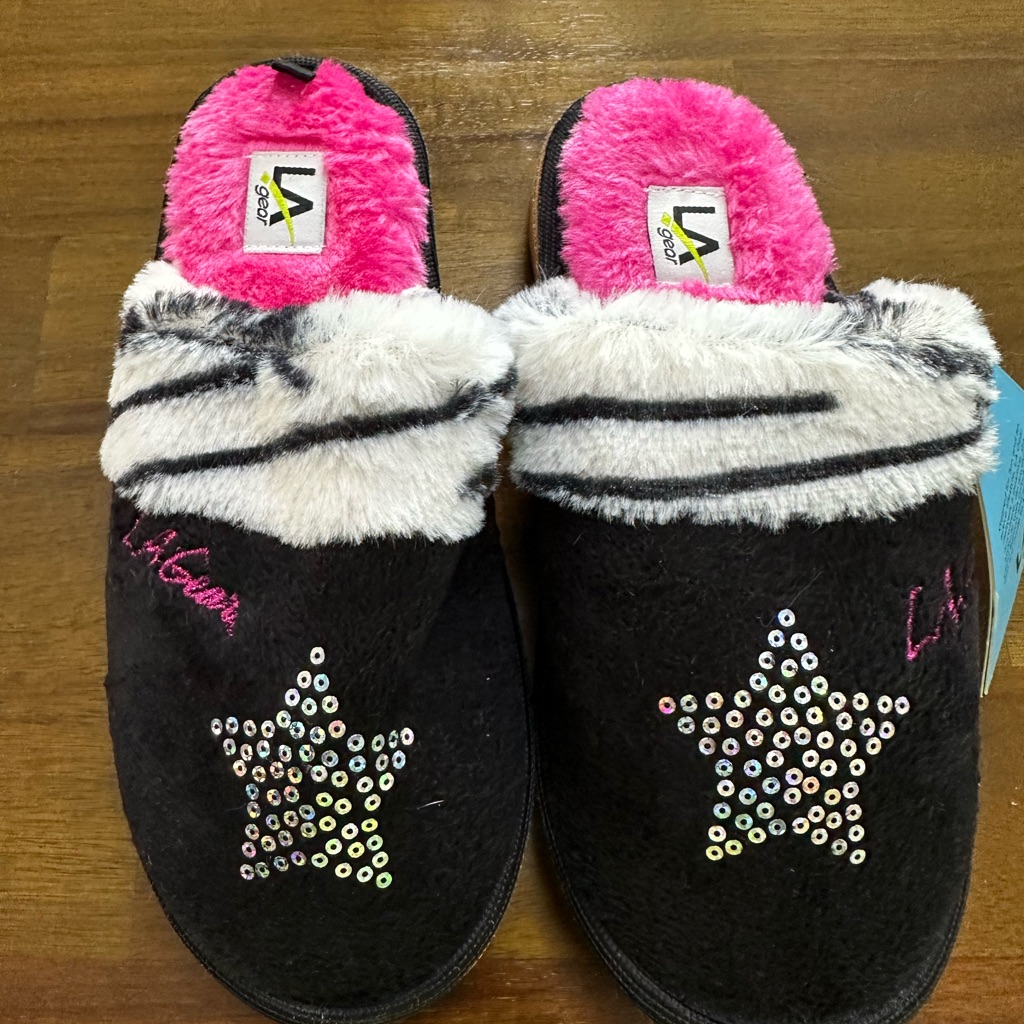 Brand New Slippers La Gear
